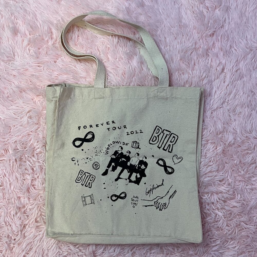 Big Time Rush Forever Tour 2022 Tote Bag